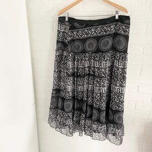 Vintage 90s Maxi skirt Celestial print Boho Whimsical Black White Witchy 16W